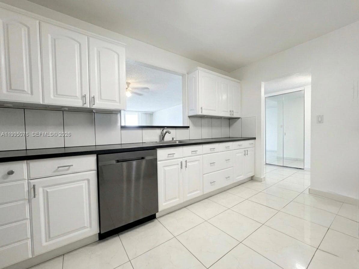 3800 S Ocean Dr # 816, Hollywood, FL 33019