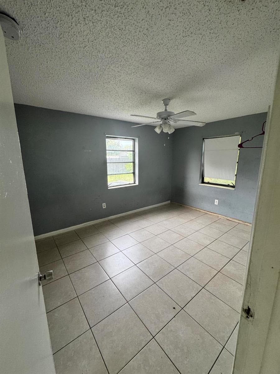 243 NE 39th Court, Deerfield Beach FL 33064 photo 3