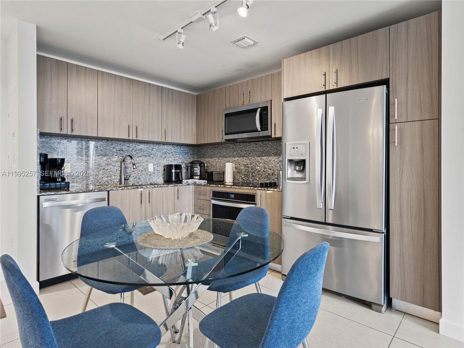 5350 NW 84th Ave # 614, Doral FL 33166 photo 4