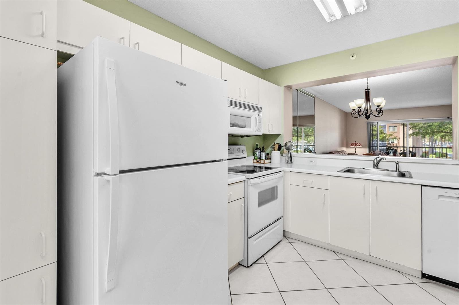 9537 Weldon Circle # I213, Tamarac FL 33321 photo 4