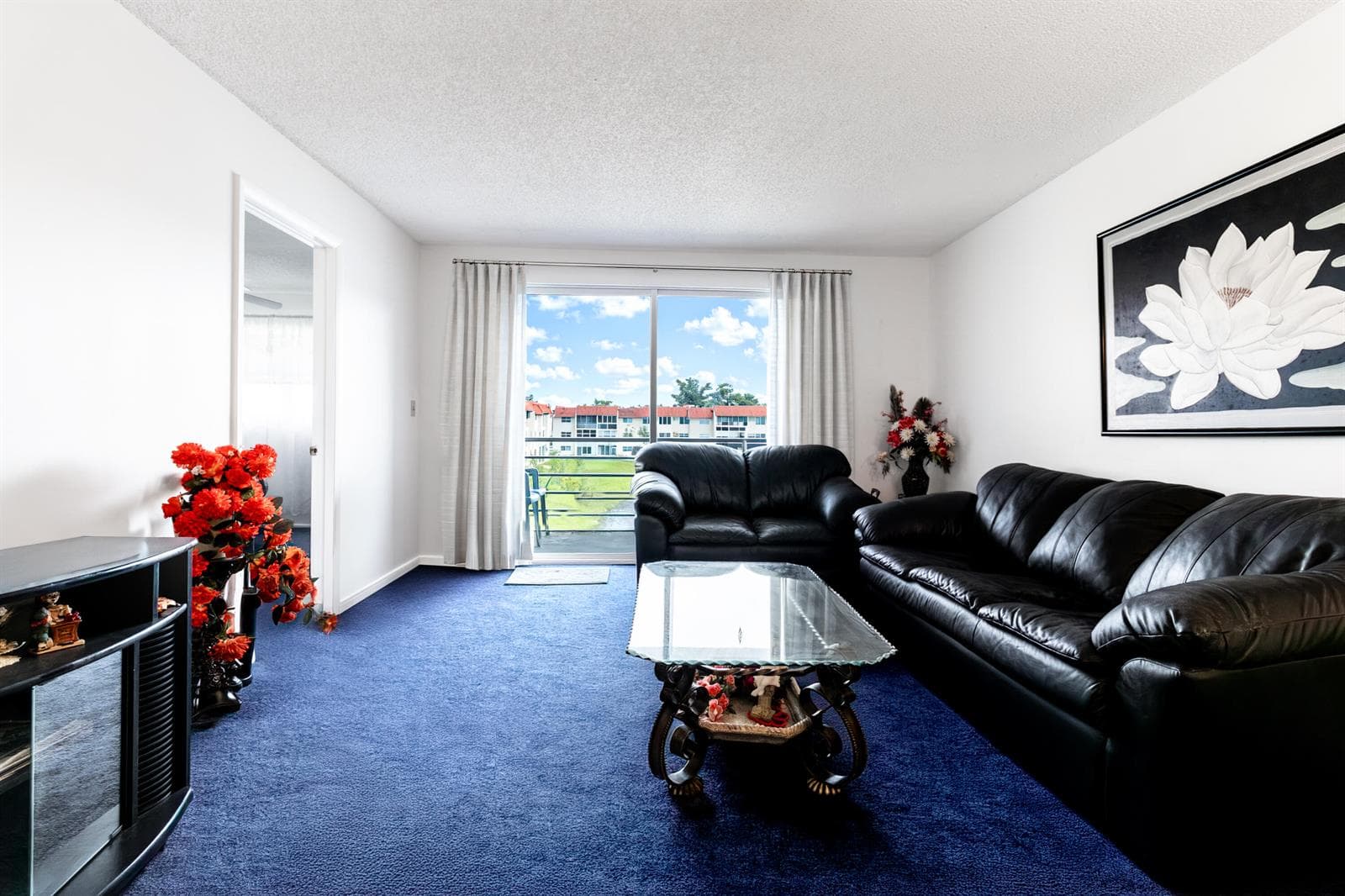 2800 Sunrise Lakes Drive W Apt 301, Sunrise FL 33322 photo 2