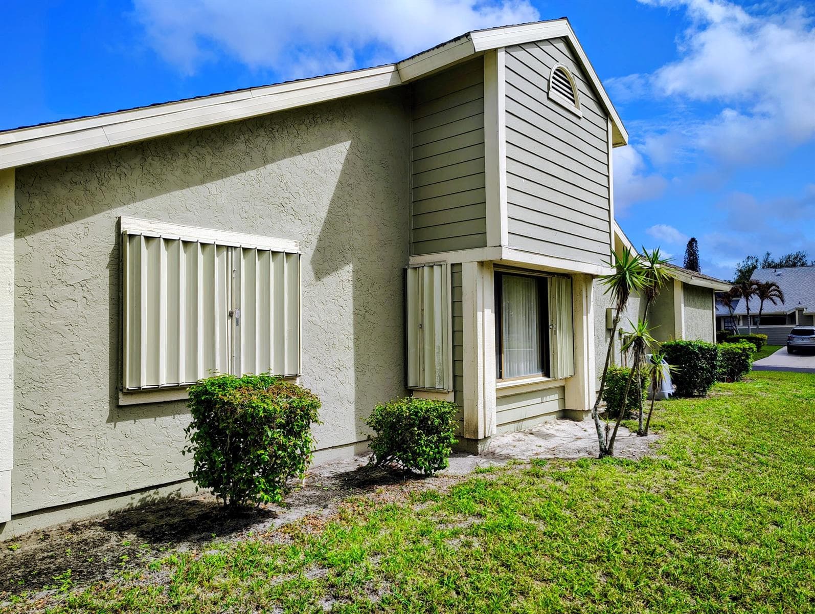 1501 SE Dewberry Court, Port St. Lucie FL 34952 photo 3