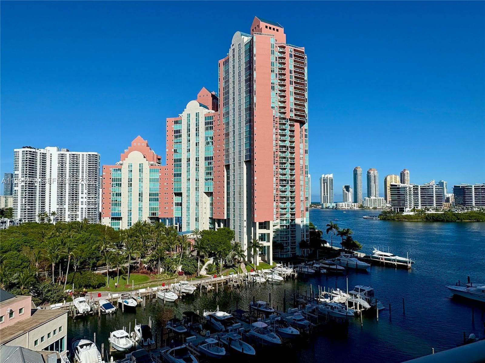 3340 NE 190th St # 1004, Aventura FL 33180 photo 2