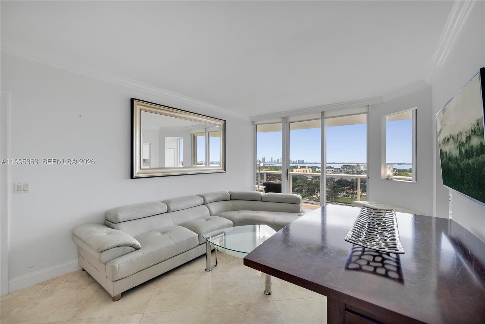 4779 Collins Ave # 1706, Miami Beach, FL 33140 photo 2