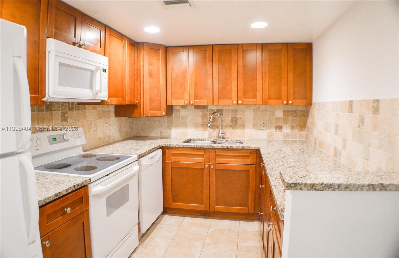 733 SE 1st Way # 206, Deerfield Beach FL 33441 photo 2