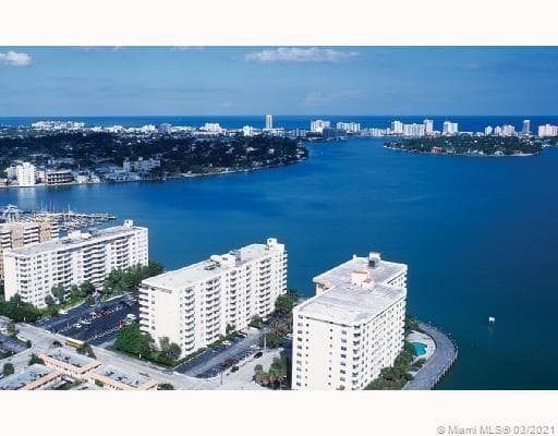 7501 E Treasure Dr # 8A, North Bay Village FL 33141 photo 2