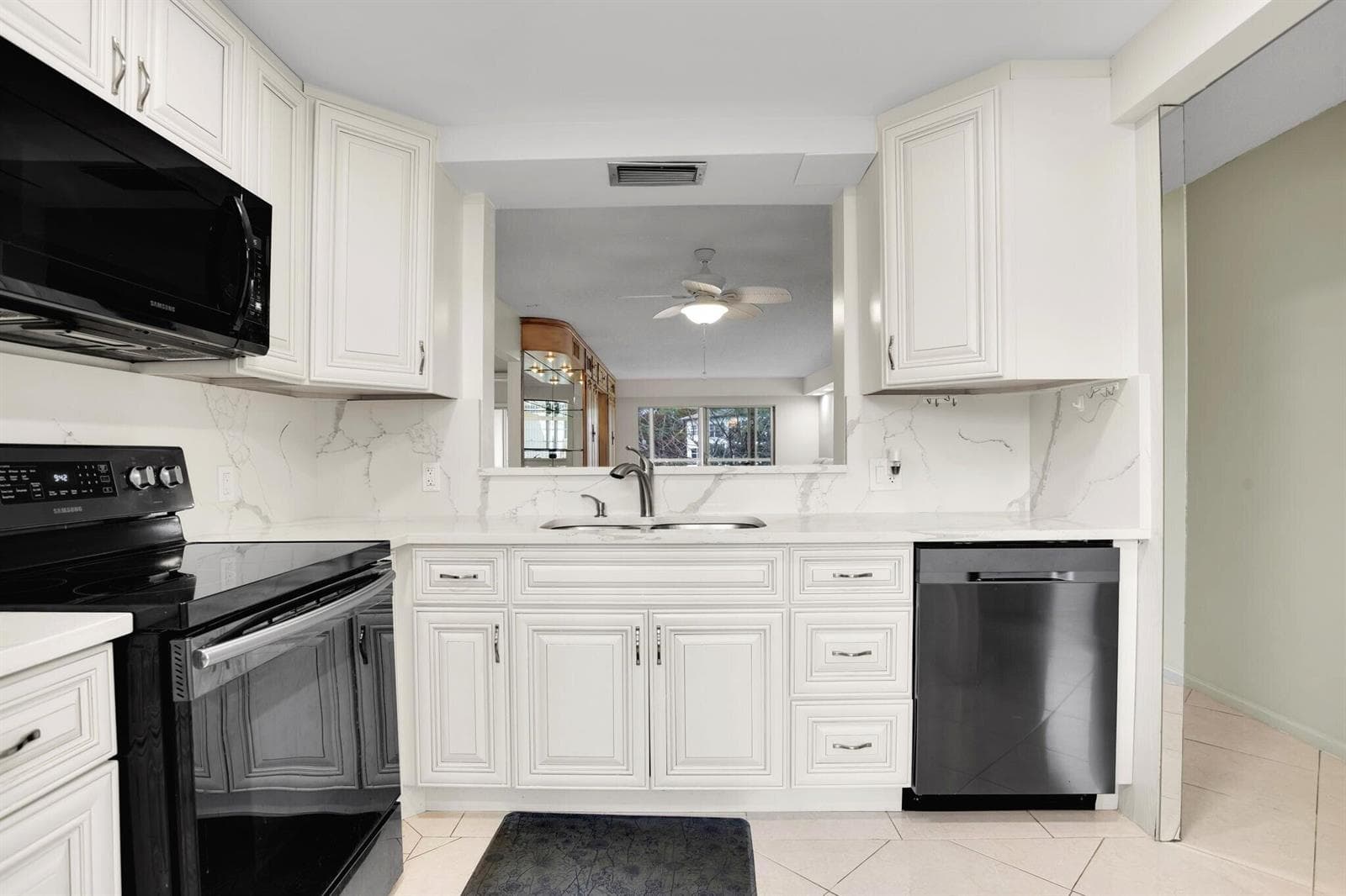 4701 Martinique Drive # K3, Coconut Creek FL 33066 photo 2