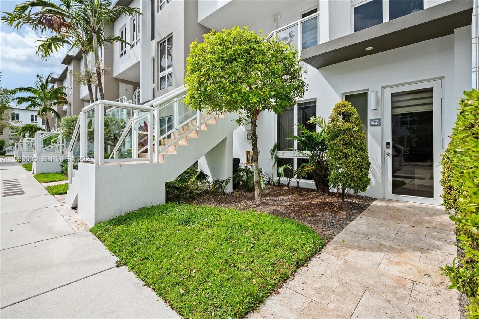 10305 NW 63rd Ter # 105, Doral FL 33178 photo 3