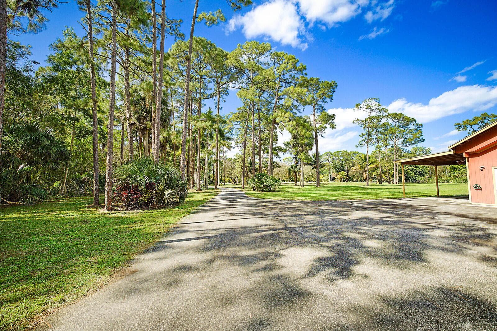 2150/2140 C Road, FL photo 4