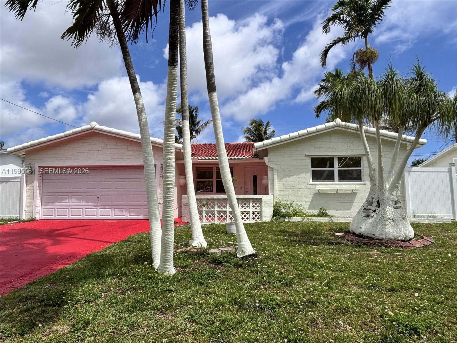 839 S Highland Dr # Right, Hollywood FL 33021 photo 3