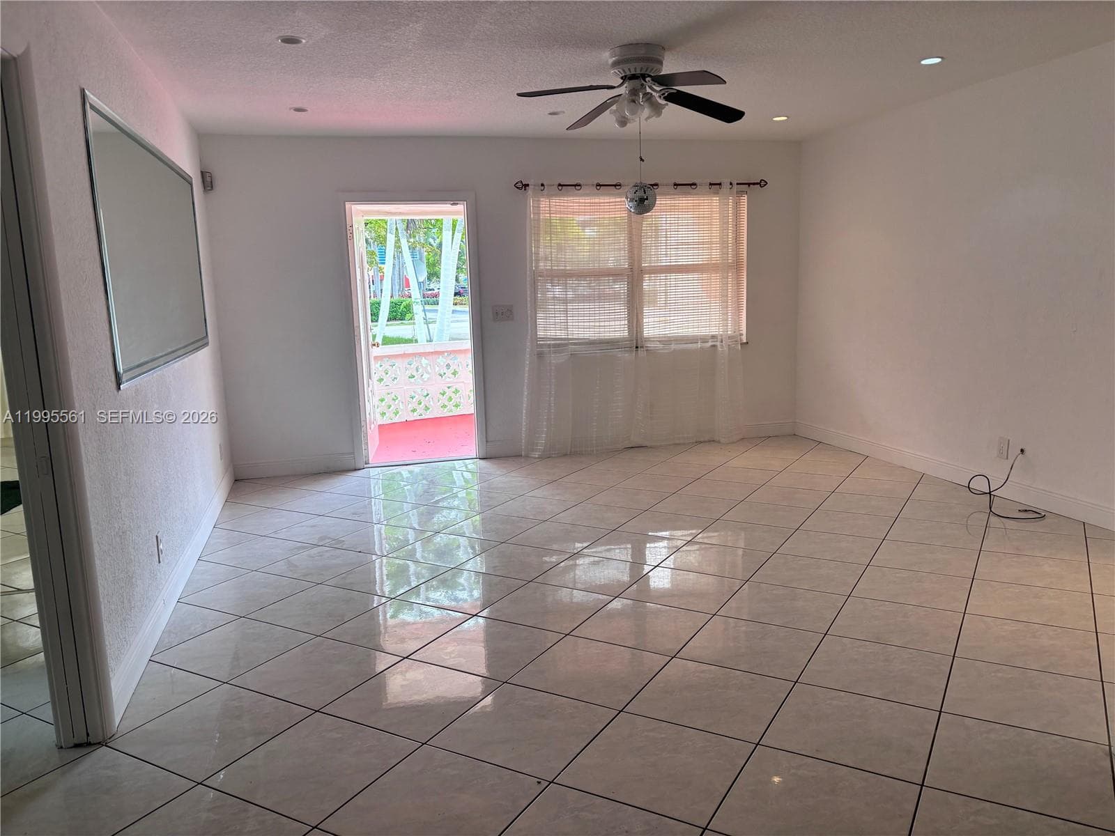 839 S Highland Dr # Right, Hollywood FL 33021 photo 5