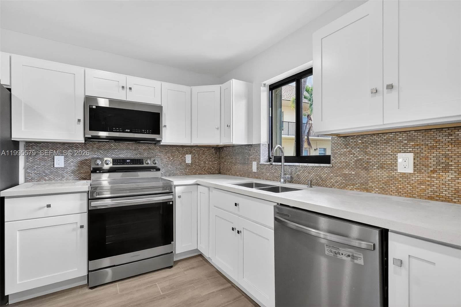 275 Gate Rd # 104, Hollywood FL 33024 photo 4