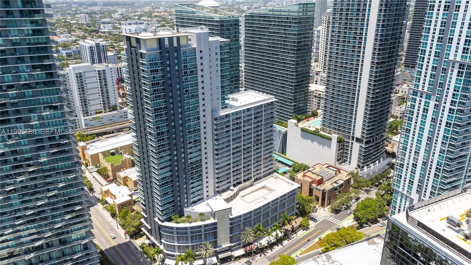 1250 S Miami Ave # 3506, Miami FL 33130 photo 2