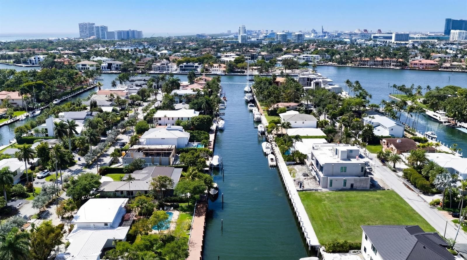 646 Flamingo-a Drive, Fort Lauderdale FL 33301 photo 3