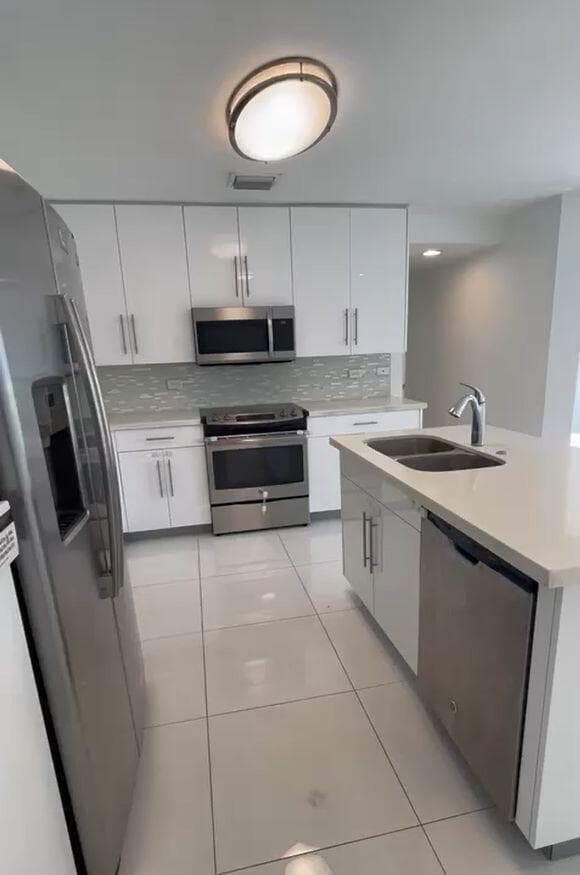 2651 NE 212th Terrace # 107, Miami FL 33180 photo 2