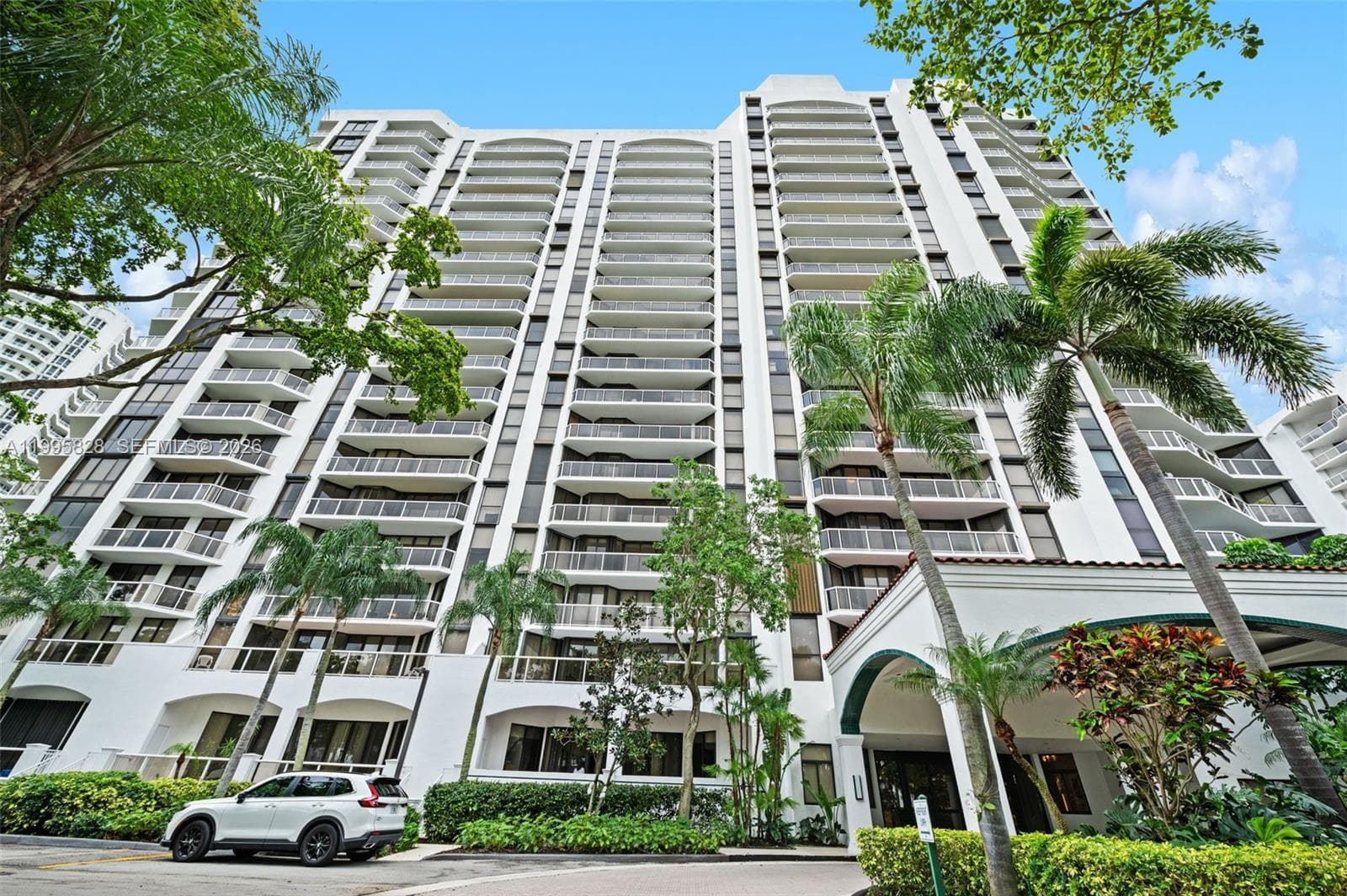 3640 Yacht Club Drive # 1807, Aventura FL 33180 photo 4