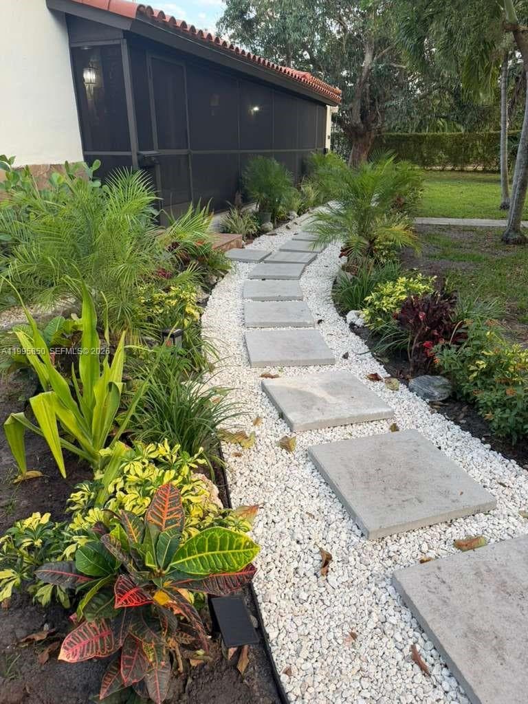 11201 NE 10th Ave # 11201, Biscayne Park FL 33161 photo 4