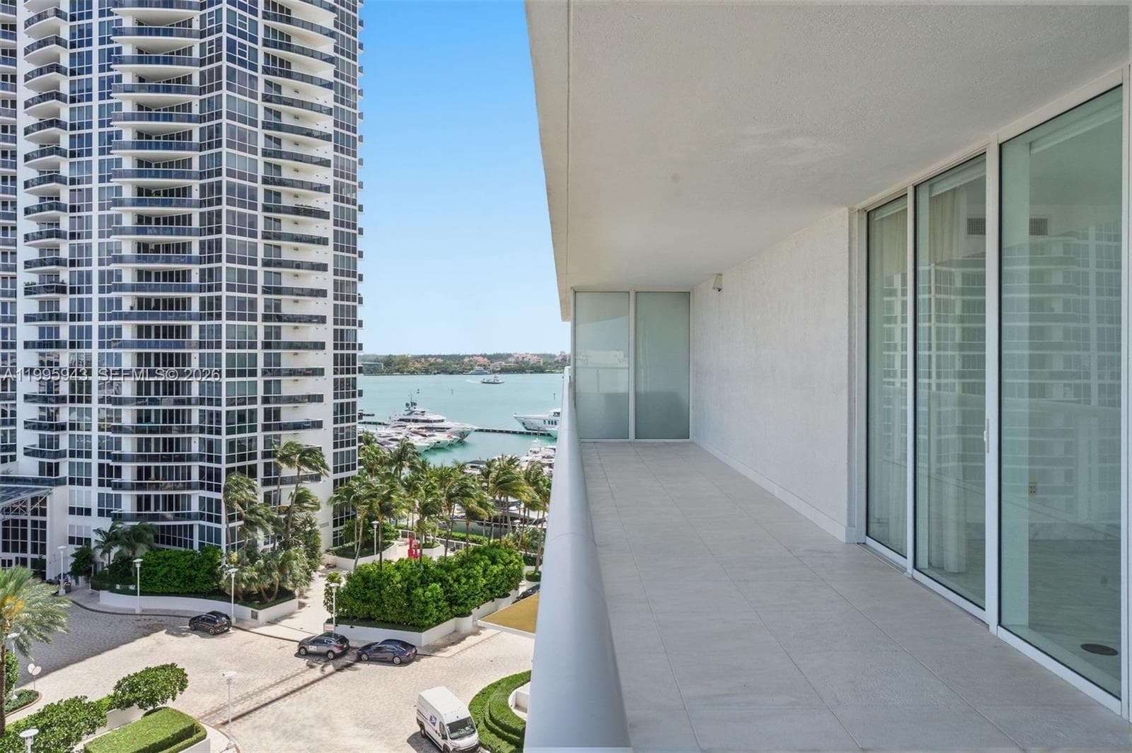 450 Alton Rd # 910, Miami Beach FL 33139 photo 4