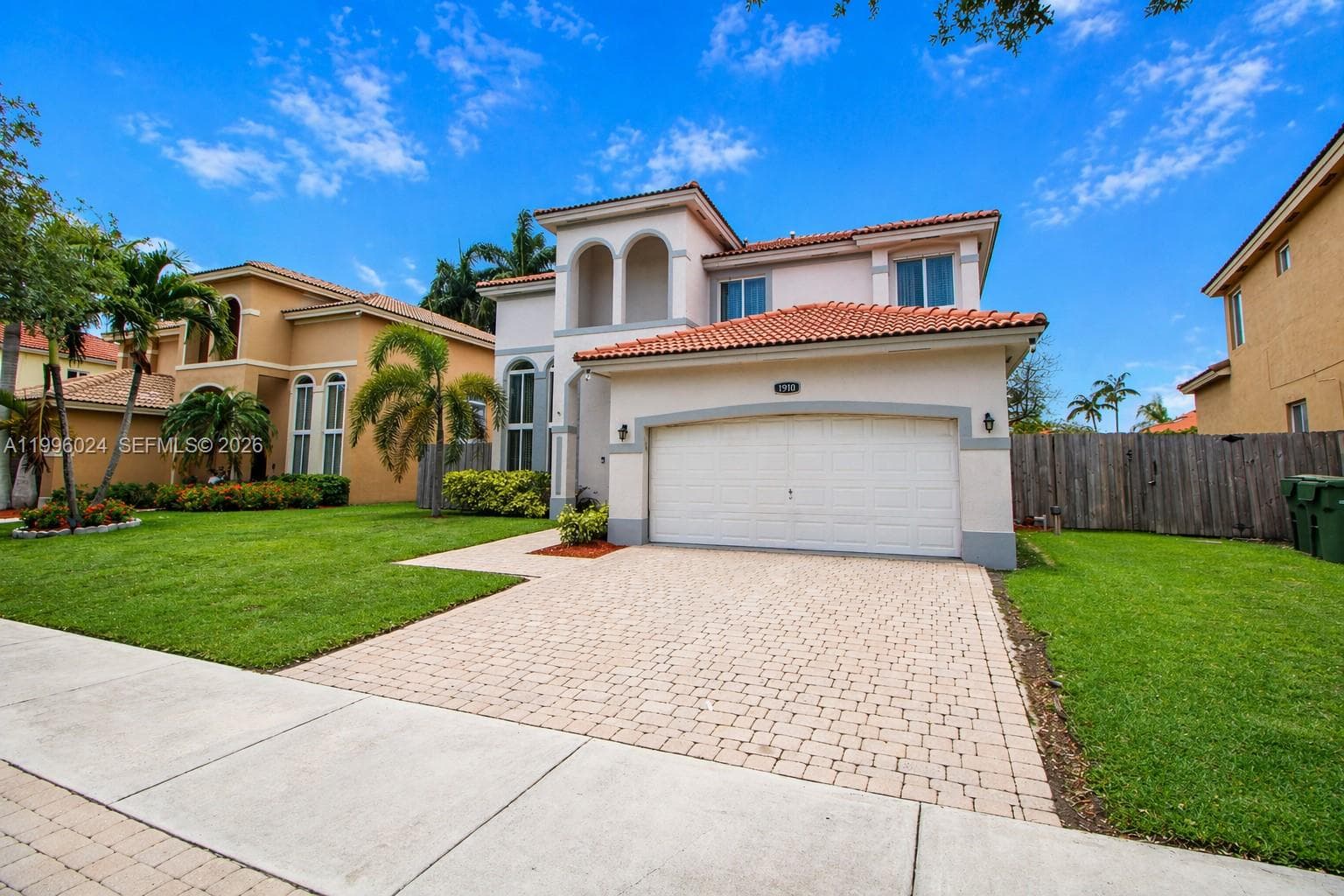 1910 SE 14th Cir, Homestead FL 33035 photo 3