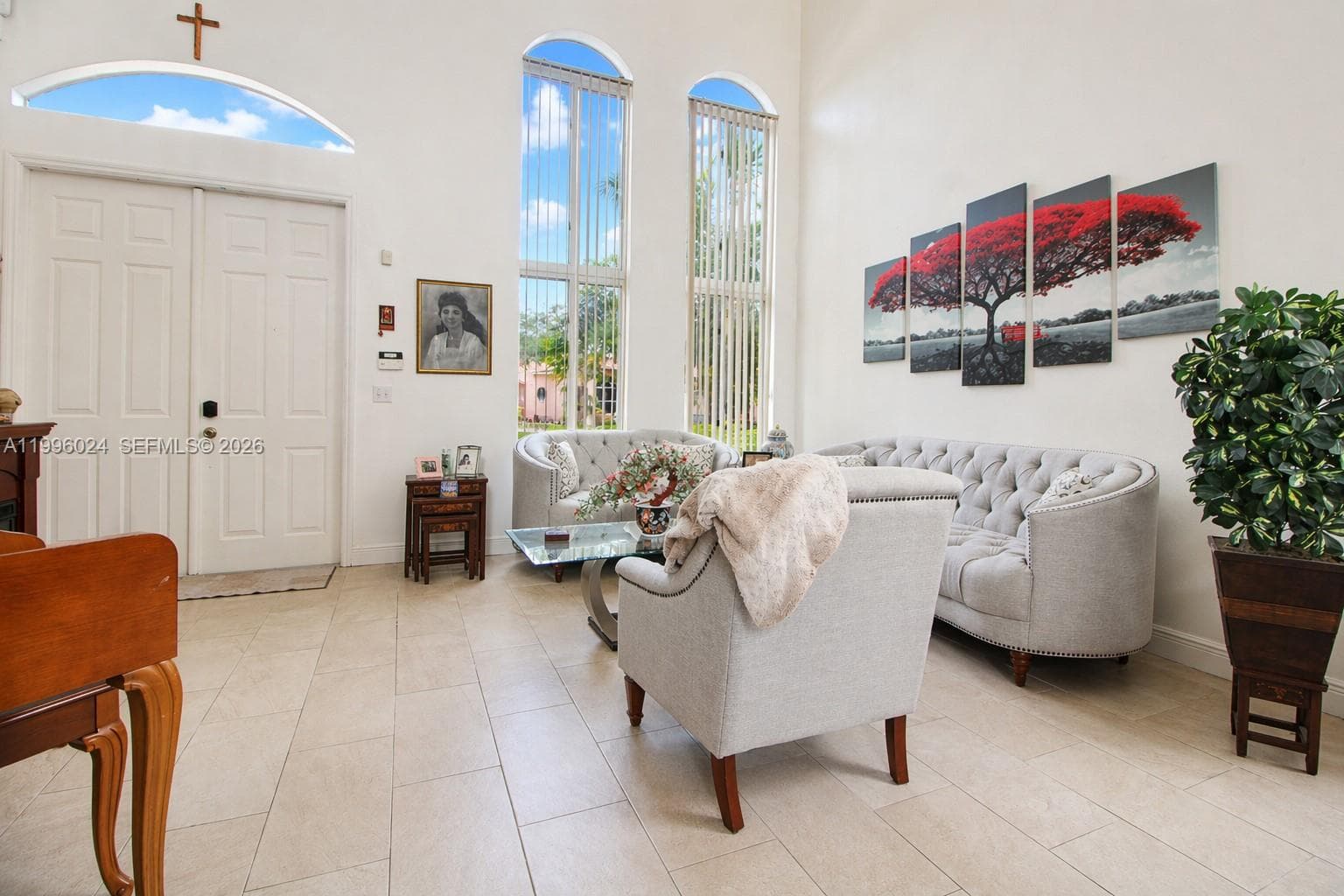 1910 SE 14th Cir, Homestead FL 33035 photo 4
