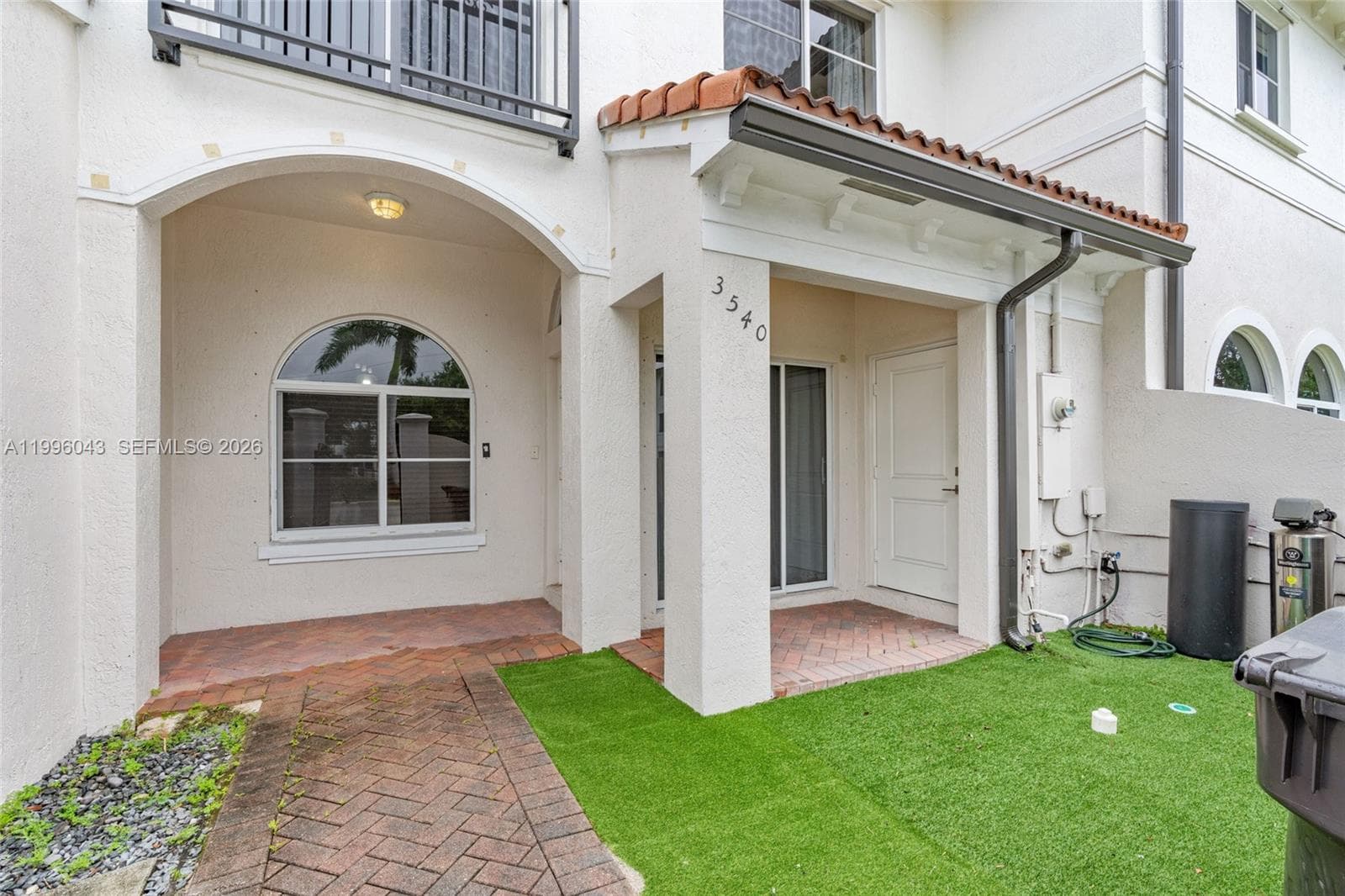 3540 NW 30th Pl, Lauderdale Lakes FL 33311 photo 5