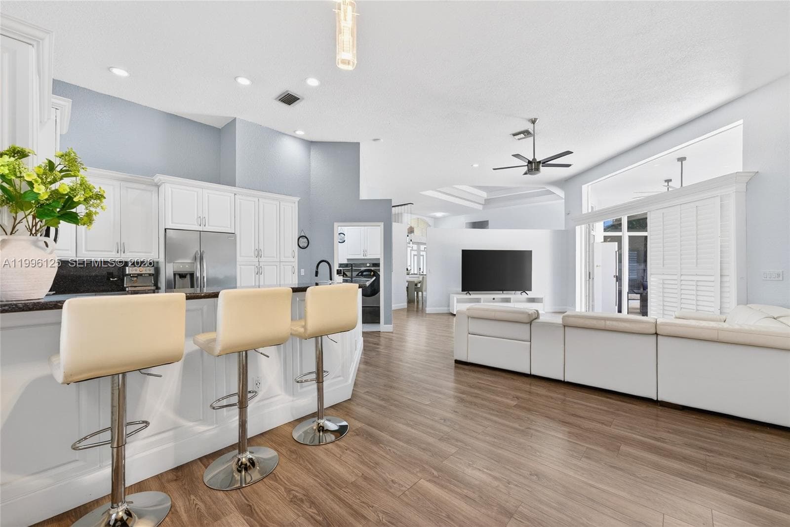 9836 NW 48th Ct, Coral Springs FL 33076 photo 5