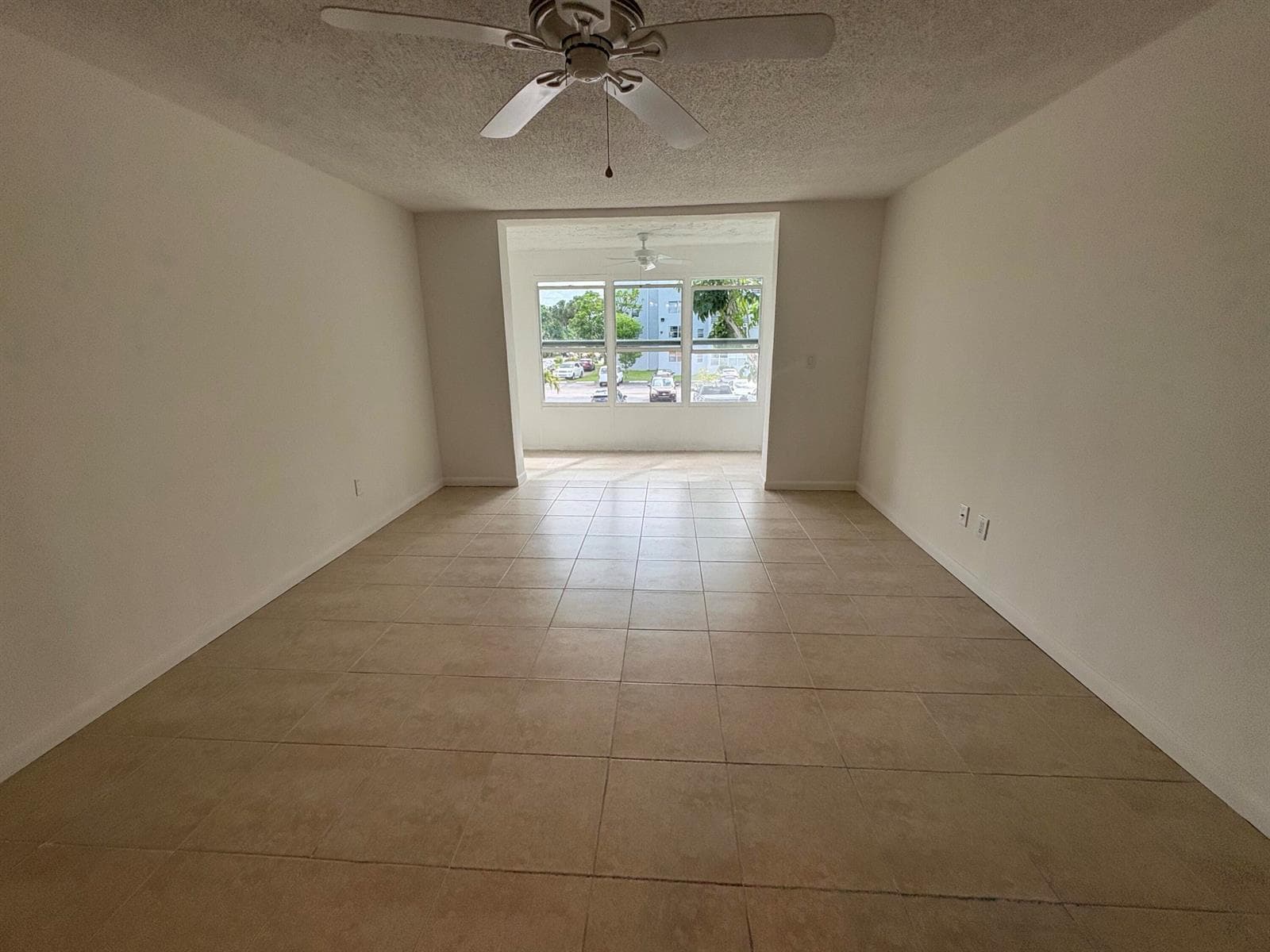 2850 Somerset Drive # 208l, Lauderdale Lakes FL 33311 photo 2