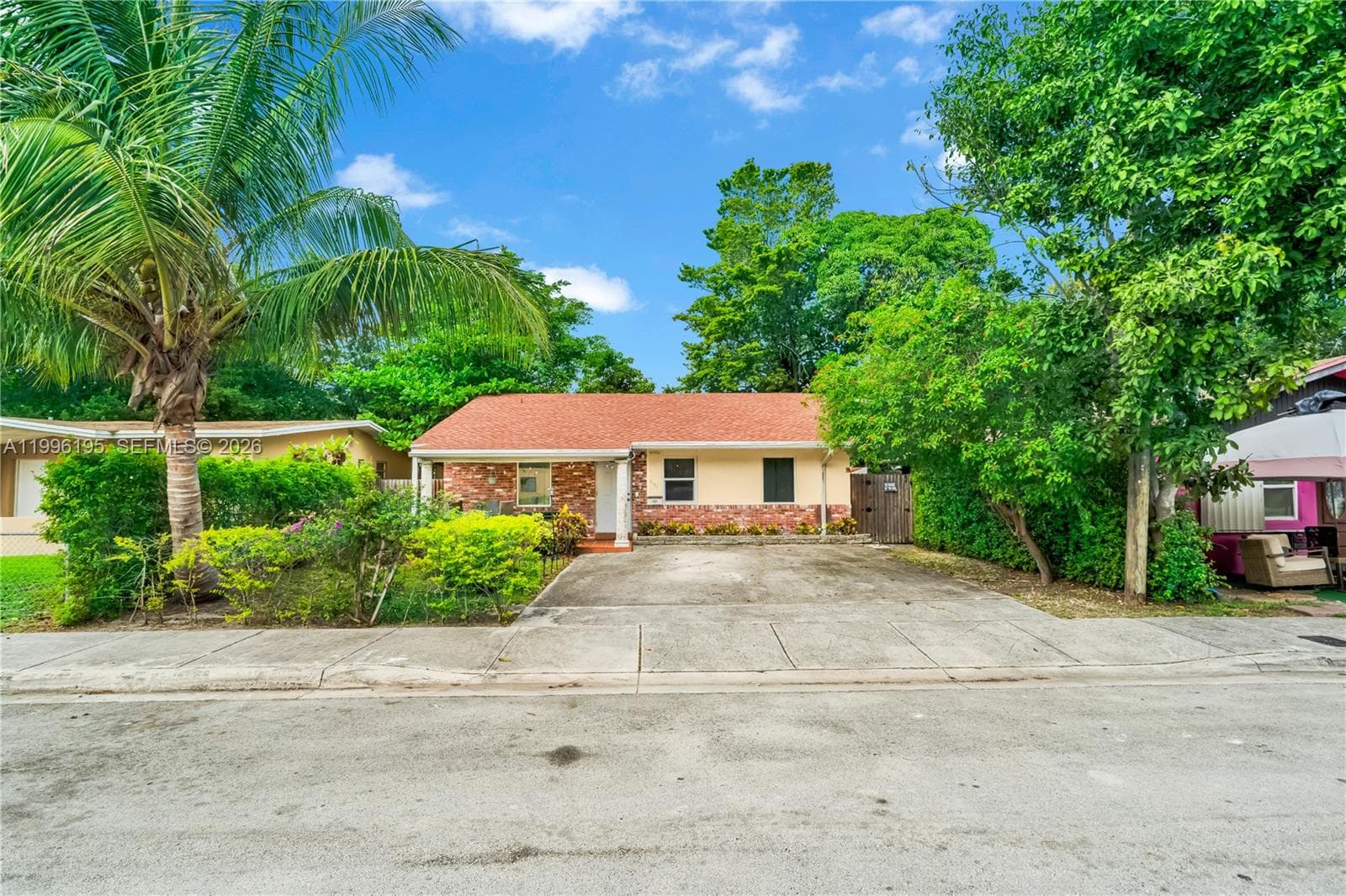 6133 SW 62nd Ter, South Miami FL 33143 photo 2