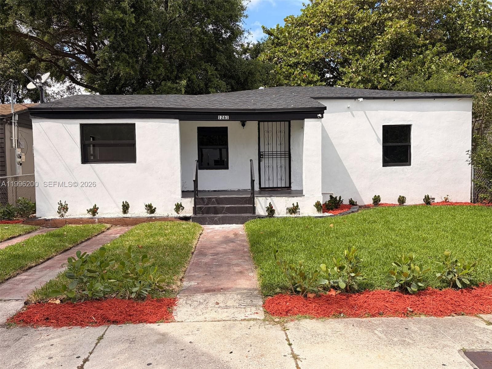 1261 NW 45th St, Miami FL 33142 photo 3