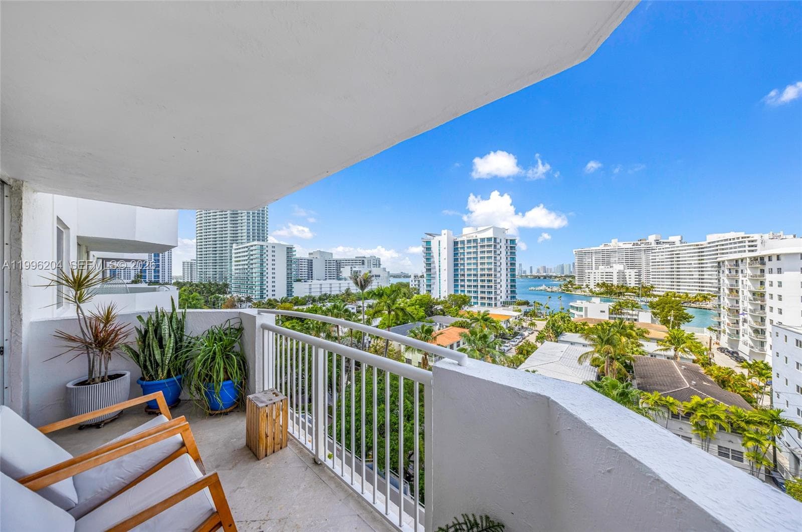 1621 Bay Rd # 802, Miami Beach FL 33139 photo 2