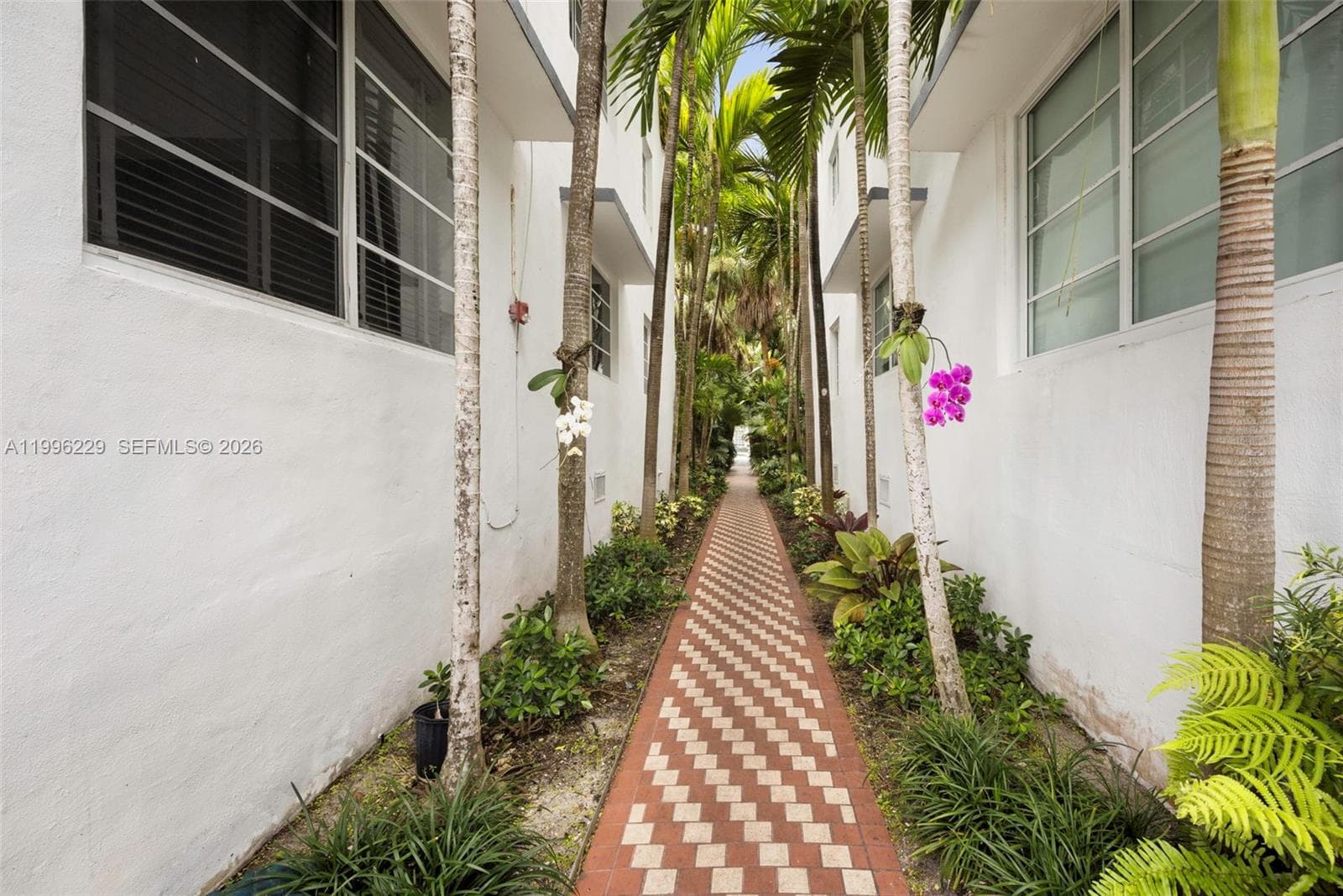 3915 N Meridian Ave # 201, Miami Beach FL 33140 photo 5
