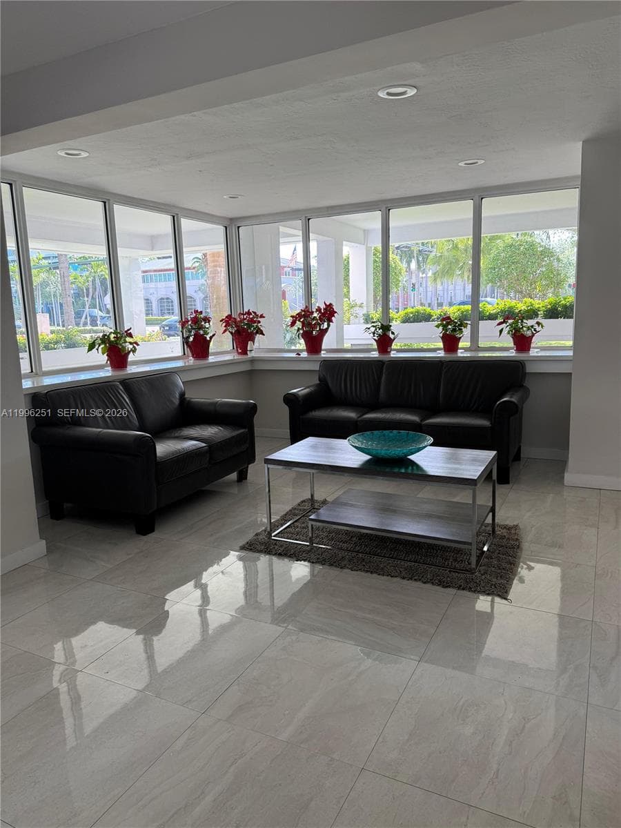 555 Crandon Blvd # 43, Key Biscayne FL 33149 photo 4