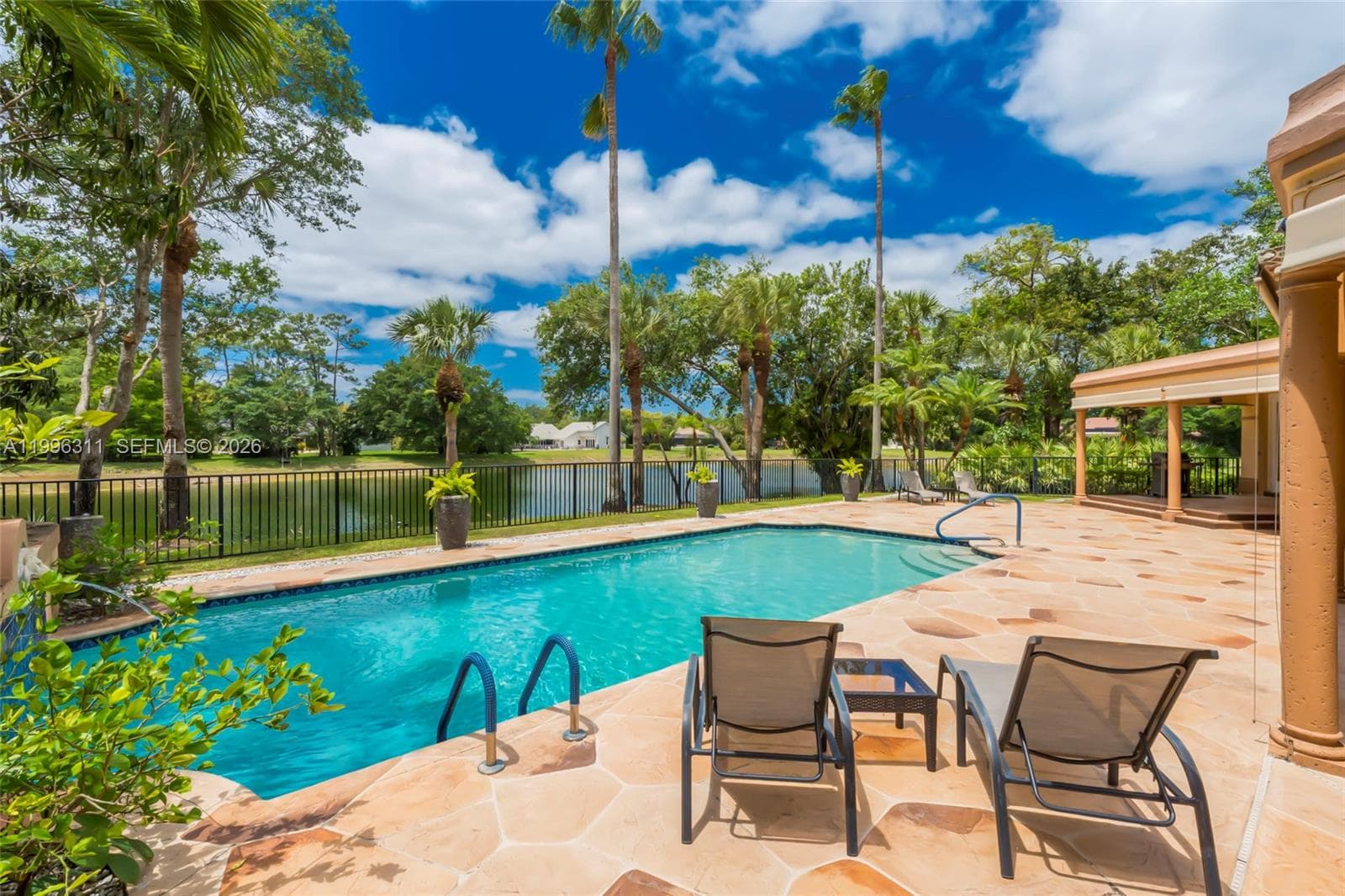 5328 E Leitner Dr, Coral Springs FL 33067 photo 2