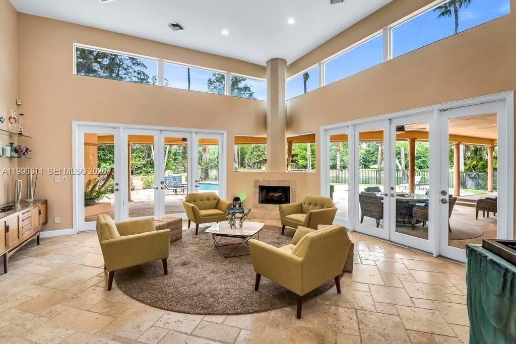 5328 E Leitner Dr, Coral Springs FL 33067 photo 5