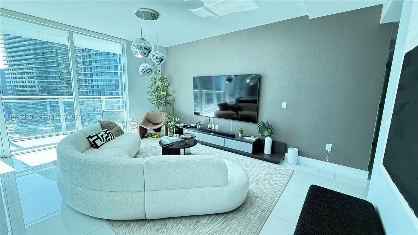 1080 Brickell Ave # 1801, Miami FL 33131 photo 4