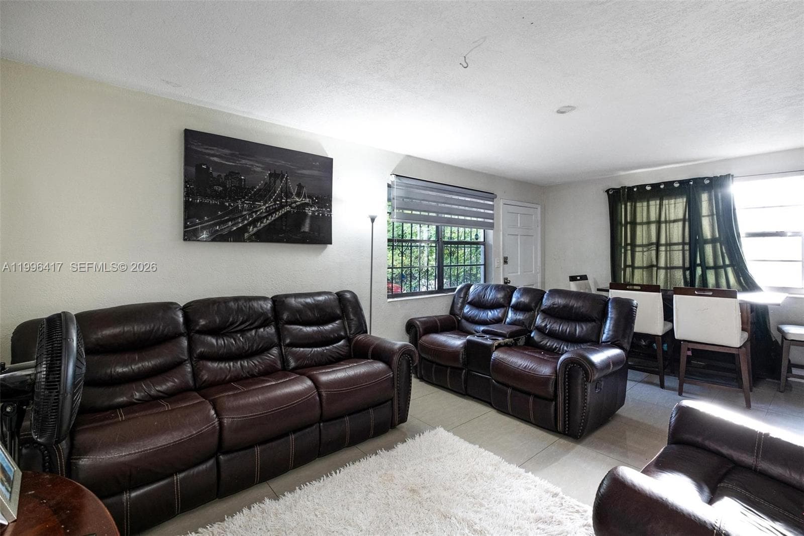 1519 NW 40th St, Miami FL 33142 photo 4