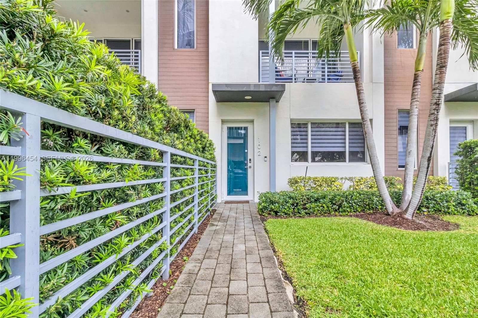 1045 NE 18th Ave # 102, Fort Lauderdale FL 33304 photo 5