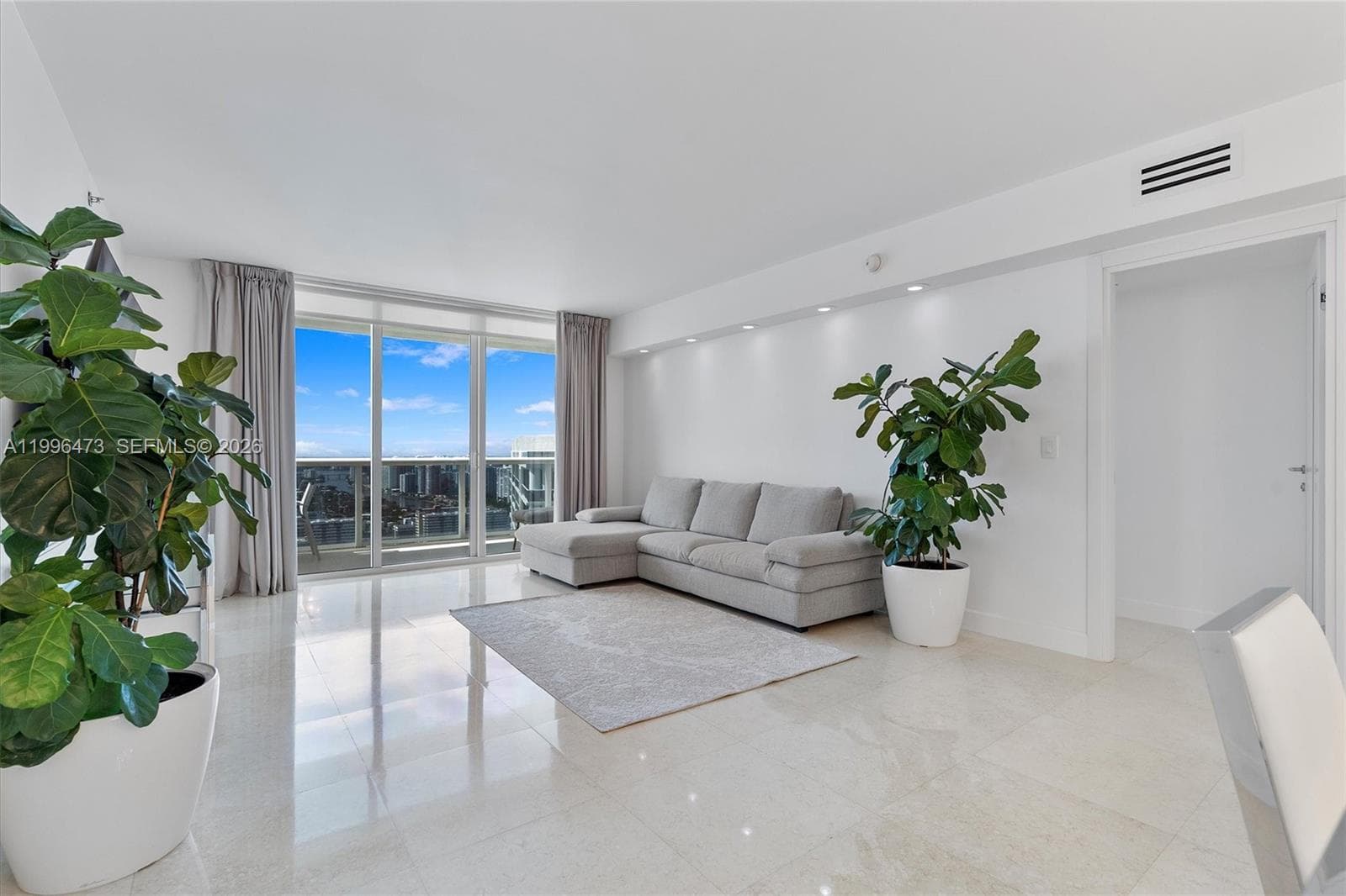 1830 S Ocean Dr # 4503, Hallandale Beach FL 33009 photo 5