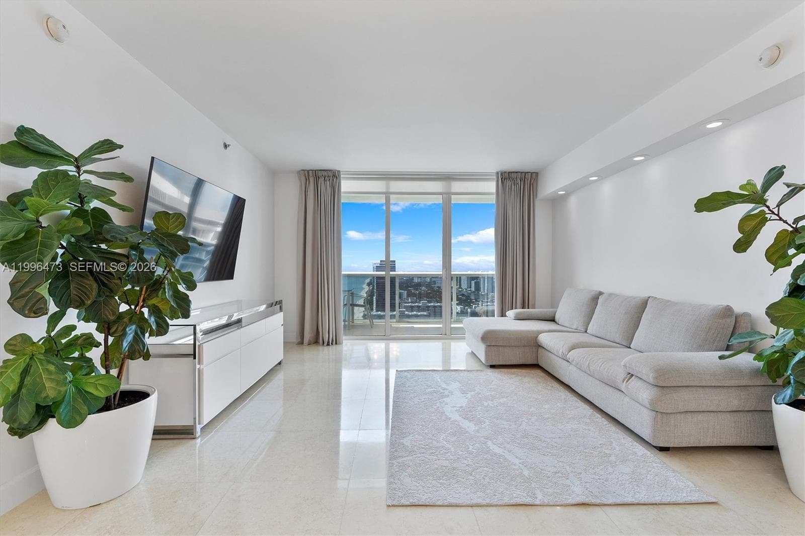 1830 S Ocean Dr # 4503, Hallandale Beach FL 33009 photo 4