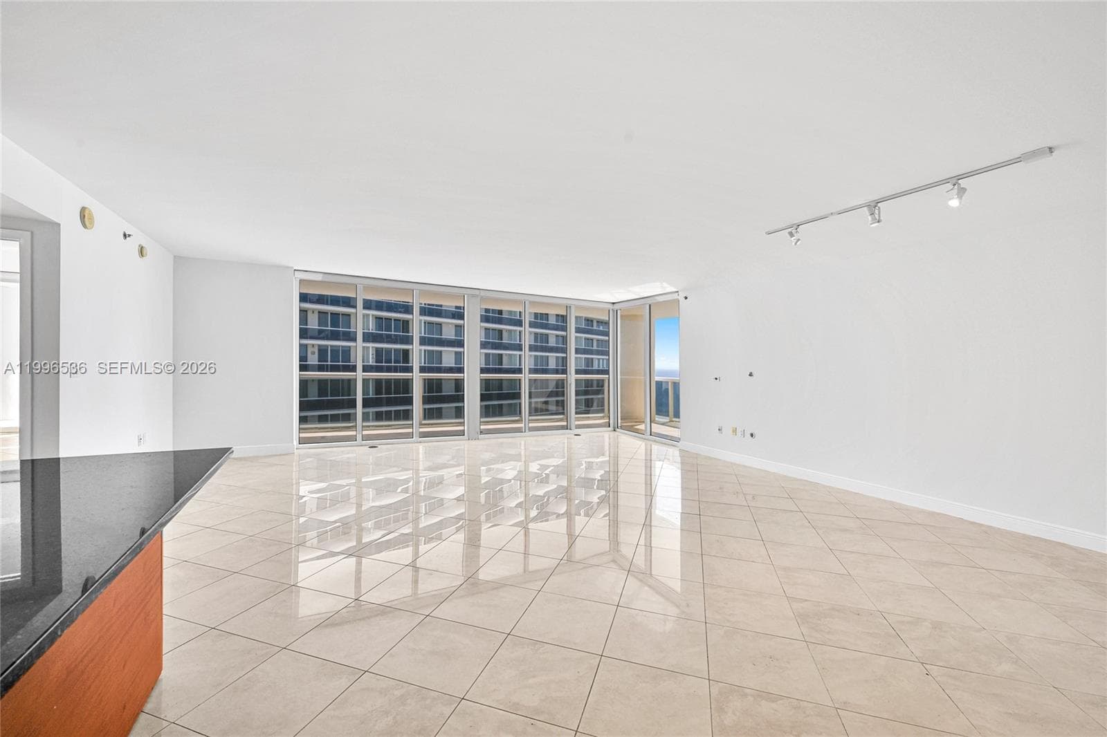 1850 S Ocean Dr # 3510, Hallandale Beach FL 33009 photo 3