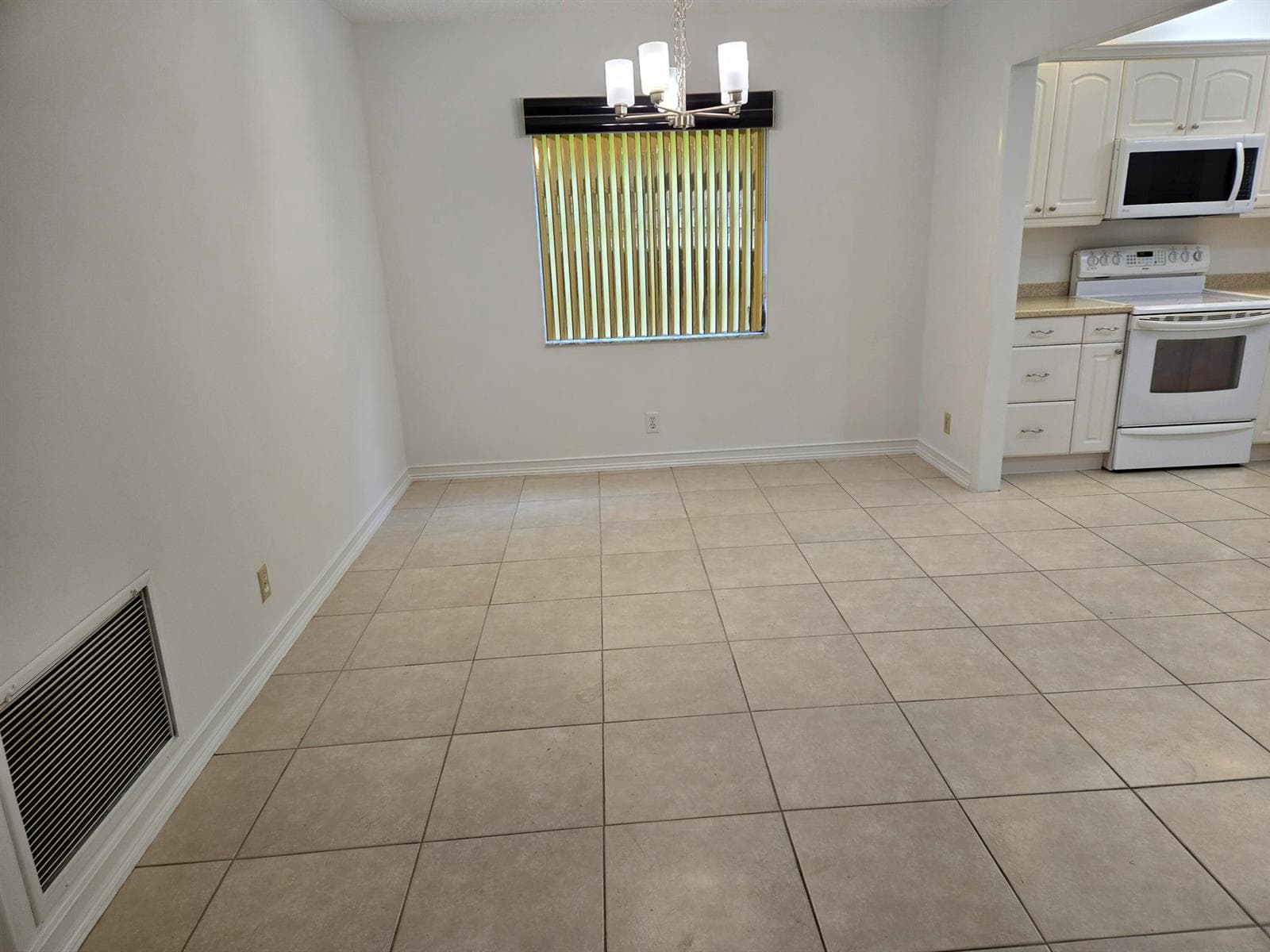 10125 NW 71st Street, Tamarac FL 33321 photo 5