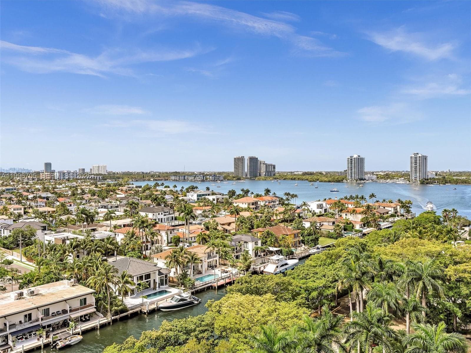2000 Island Blvd # 1203, Aventura FL 33160 photo 2