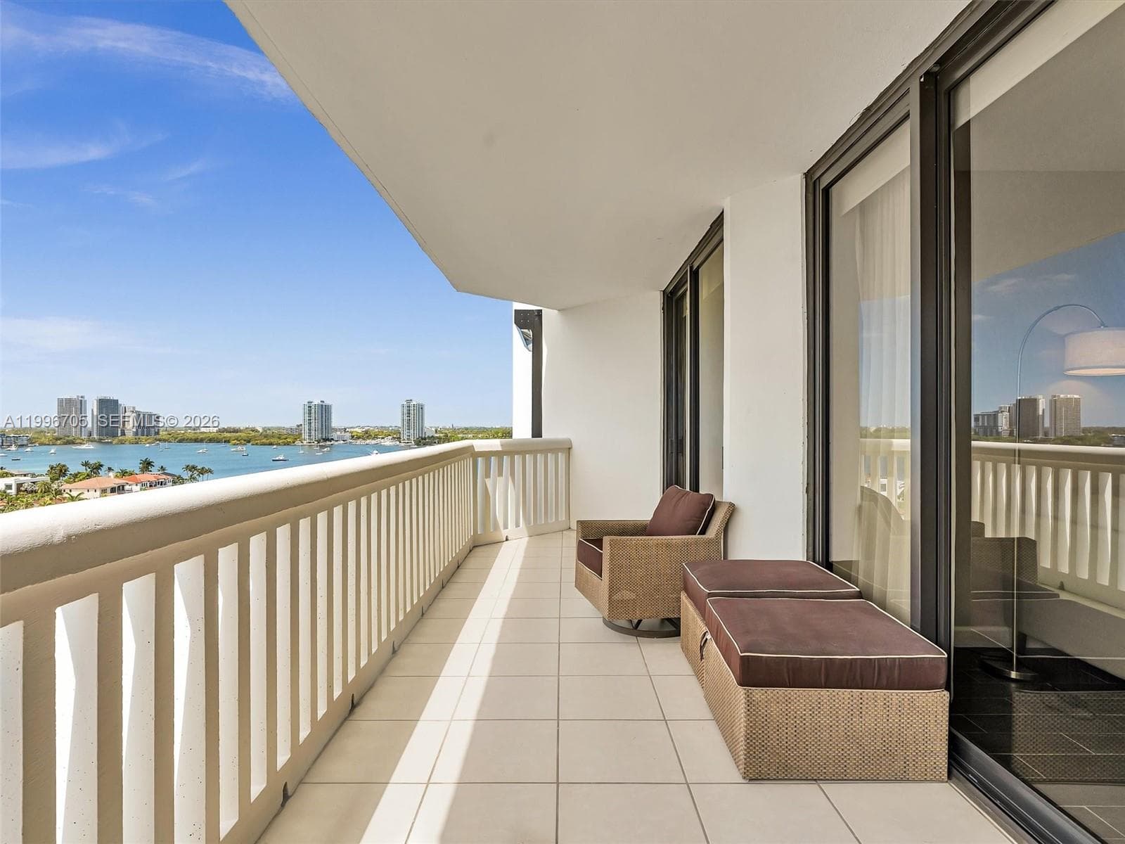 2000 Island Blvd # 1203, Aventura FL 33160 photo 3