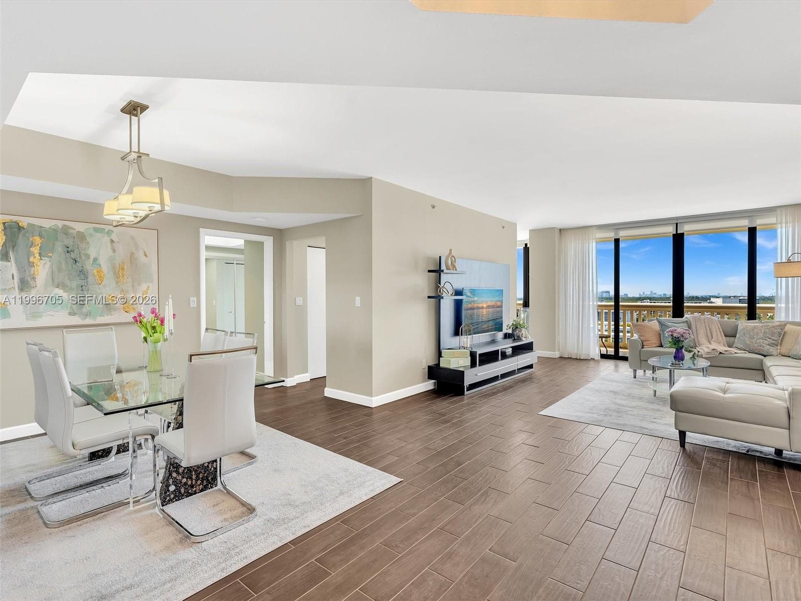 2000 Island Blvd # 1203, Aventura FL 33160 photo 5