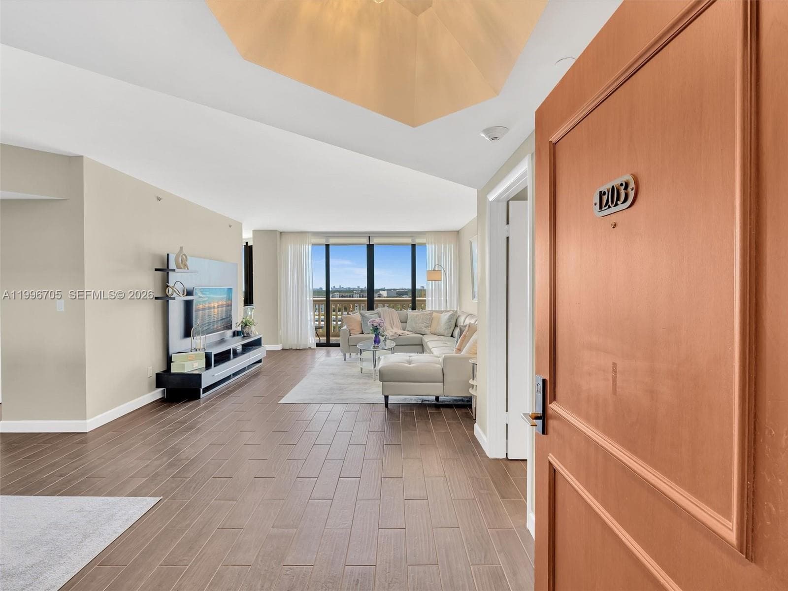 2000 Island Blvd # 1203, Aventura FL 33160 photo 4