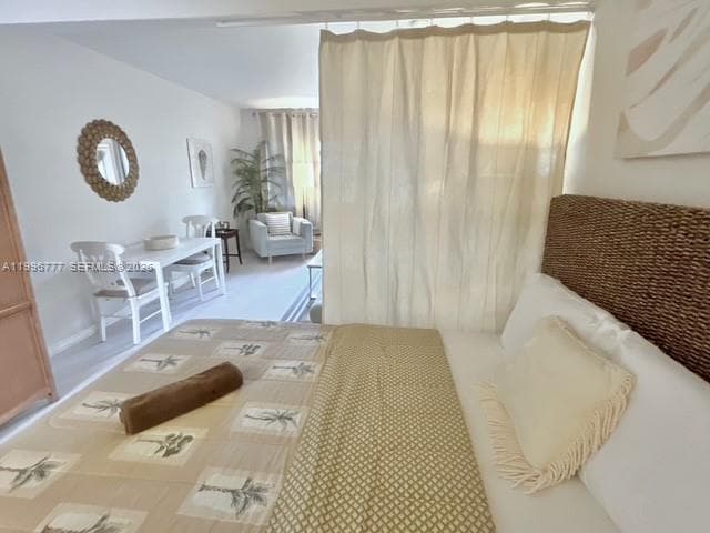 1050 Pennsylvania Ave # 28, Miami Beach FL 33139 photo 3