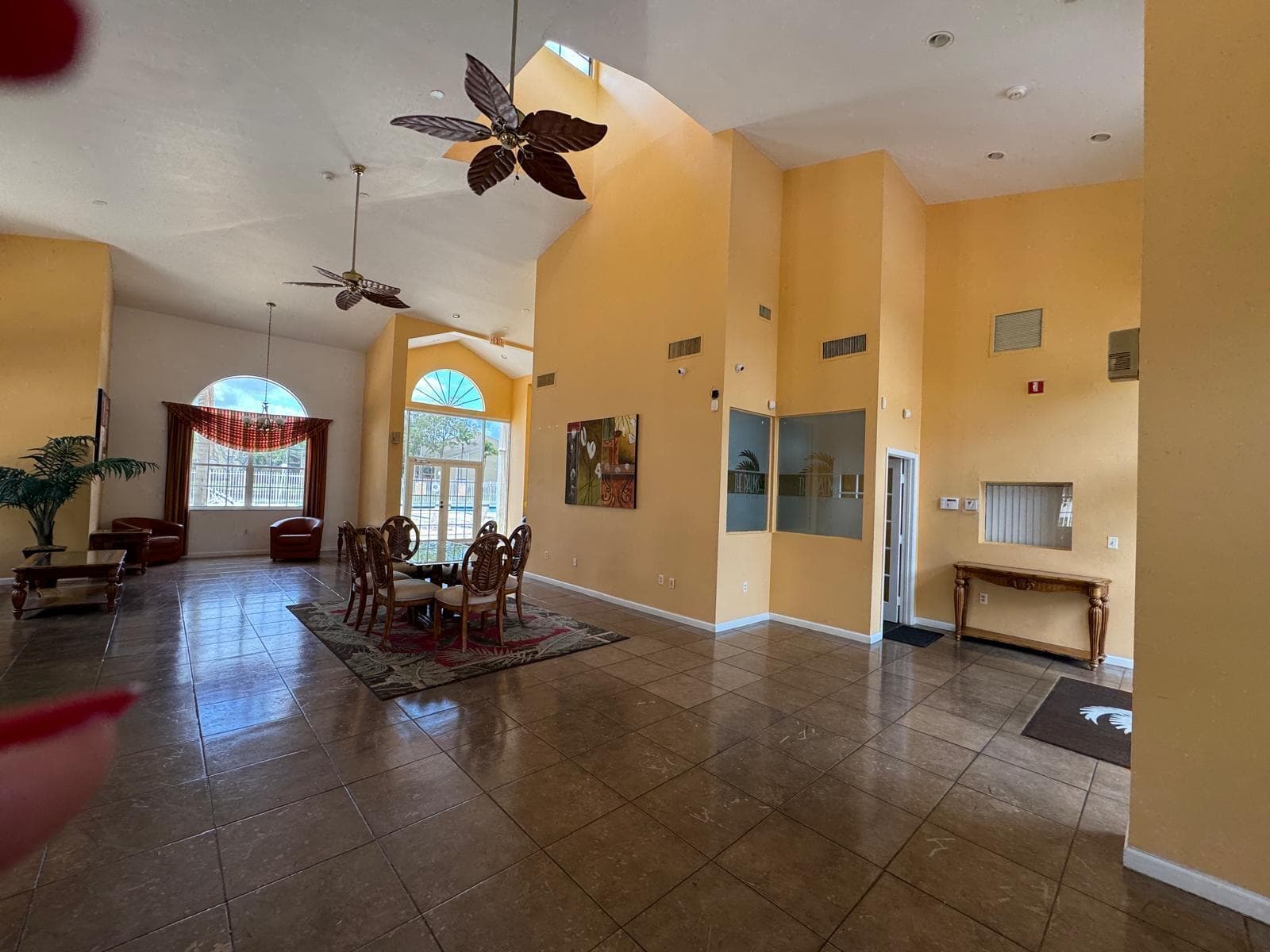 417 E Palm Cir Circle E # 417, Pembroke Pines FL 33025 photo 2