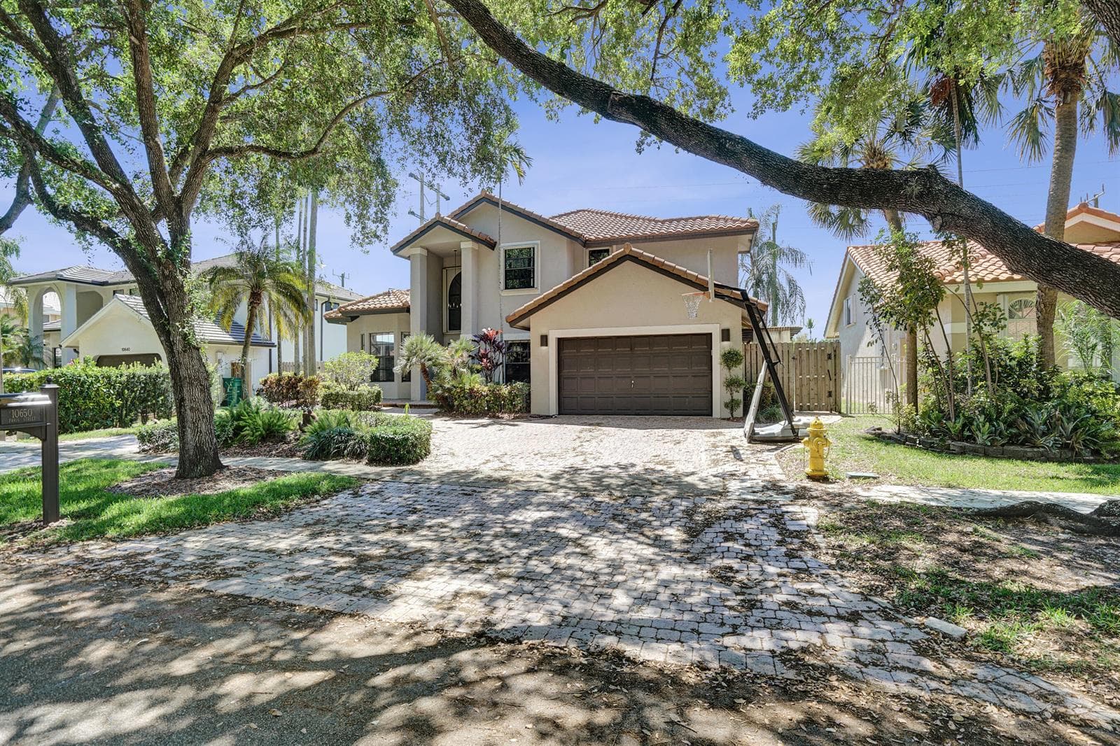 10650 Paris Street, Cooper City FL 33026 photo 3