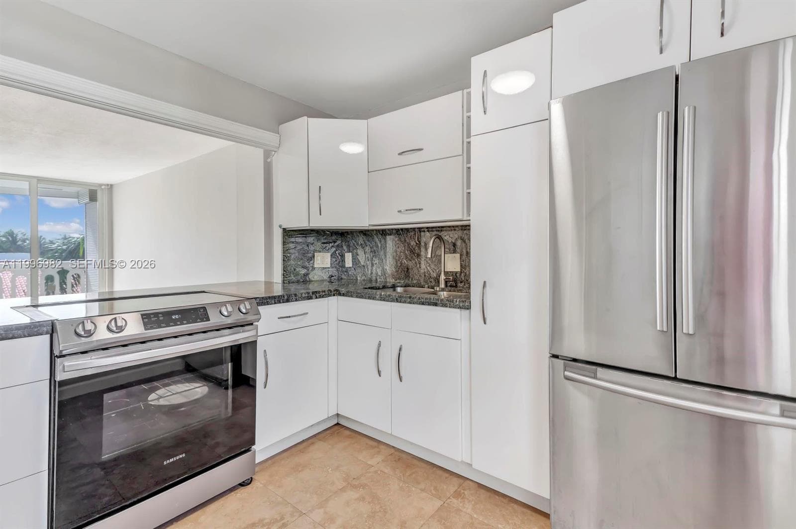 3199 S Ocean Dr # 406, Hallandale Beach FL 33009 photo 4