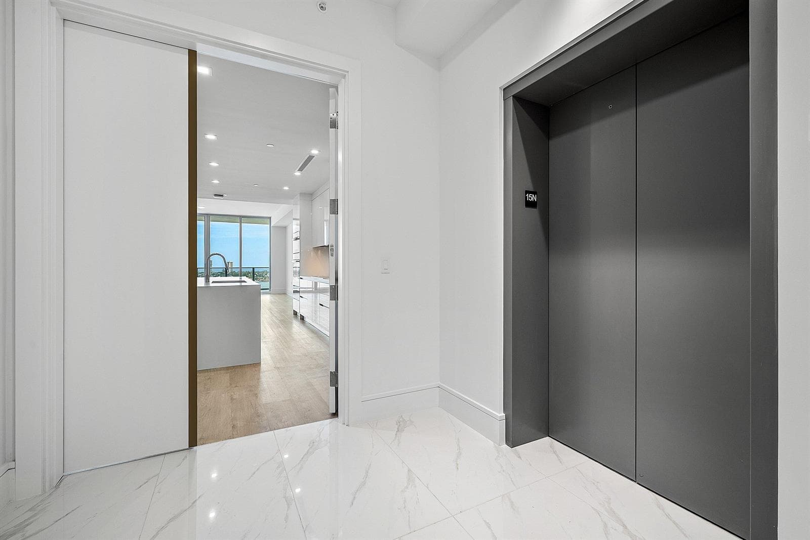 220 Lake Shore Drive # 1508, Lake Park FL 33403 photo 4